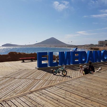 Alquilaencanarias El Medano Mirazul Plaza Roja Exteriör bild