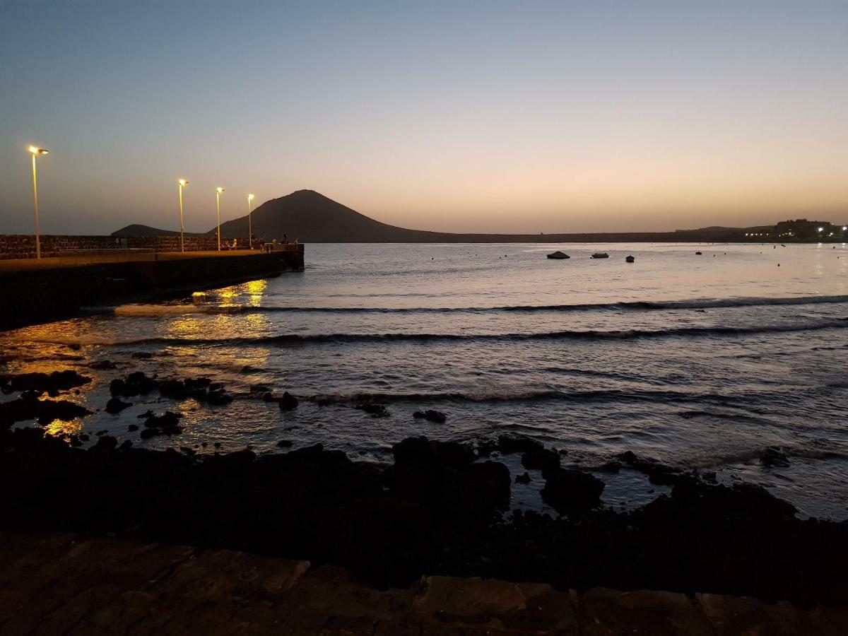Alquilaencanarias El Medano Mirazul Plaza Roja Exteriör bild
